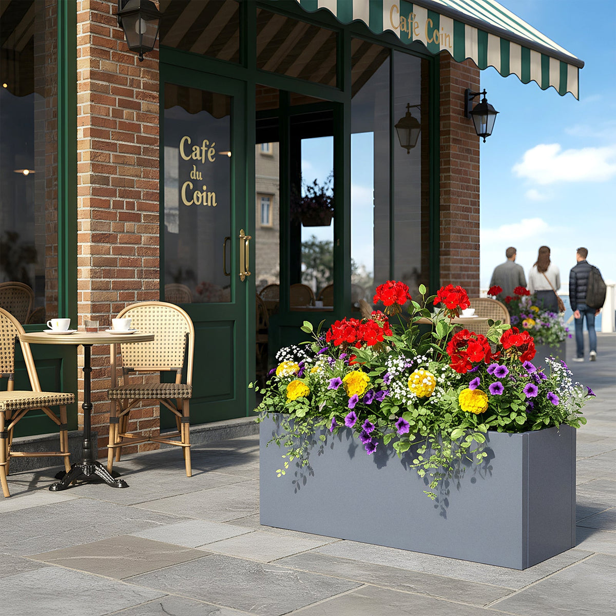 70cm Decorative Metal Garden Planter