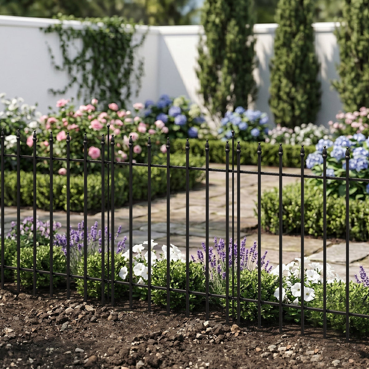 5-Panel Decorative Metal Garden Fence Set