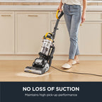 700W Upright Vacuum Cleaner with 2.2L Dust Cup