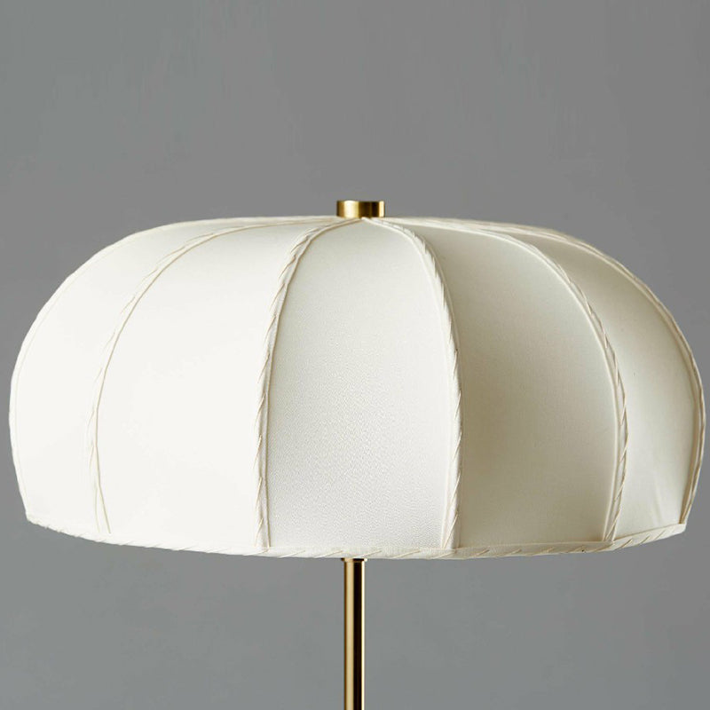 Demolights mid-century modern table lamp with sleek design and warm wood finish, ideal for stylish home lighting.