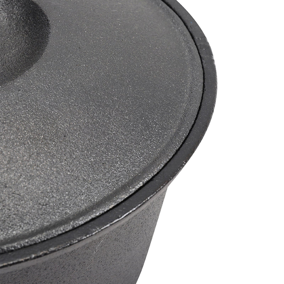 2.5L Pre-Seasoned Cast Iron Saucepan with Lid